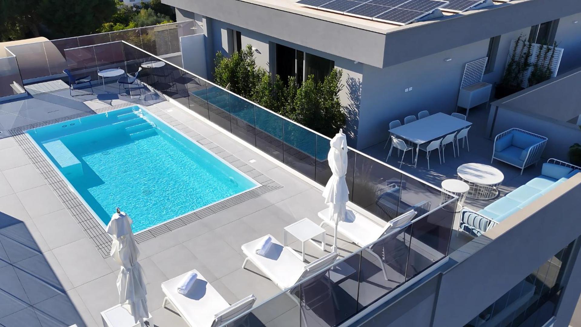 Green Park Penthouse Suite & Pool - Heated Pool - バーリ エクステリア 写真