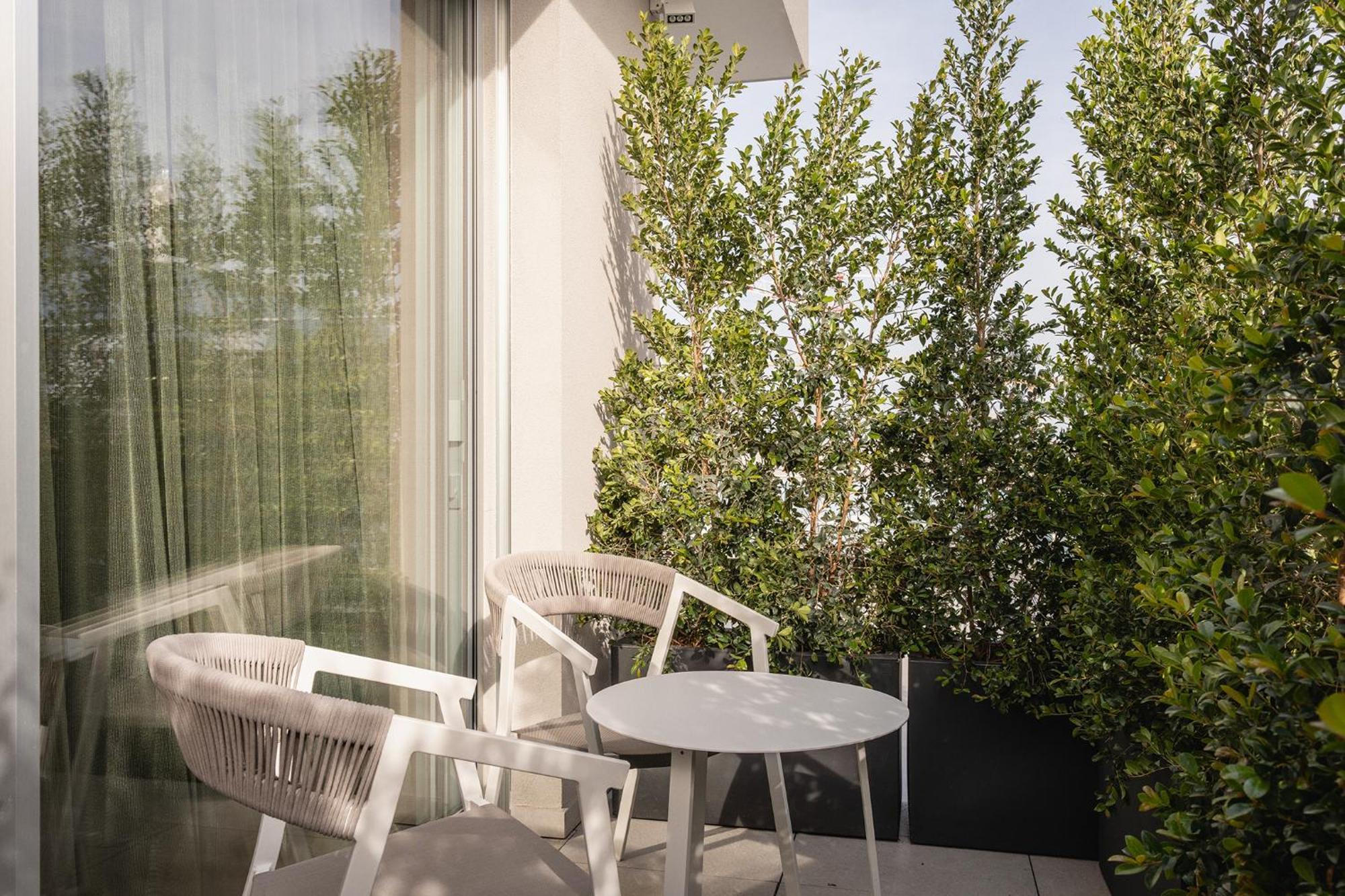 Green Park Penthouse Suite & Pool - Heated Pool - バーリ エクステリア 写真